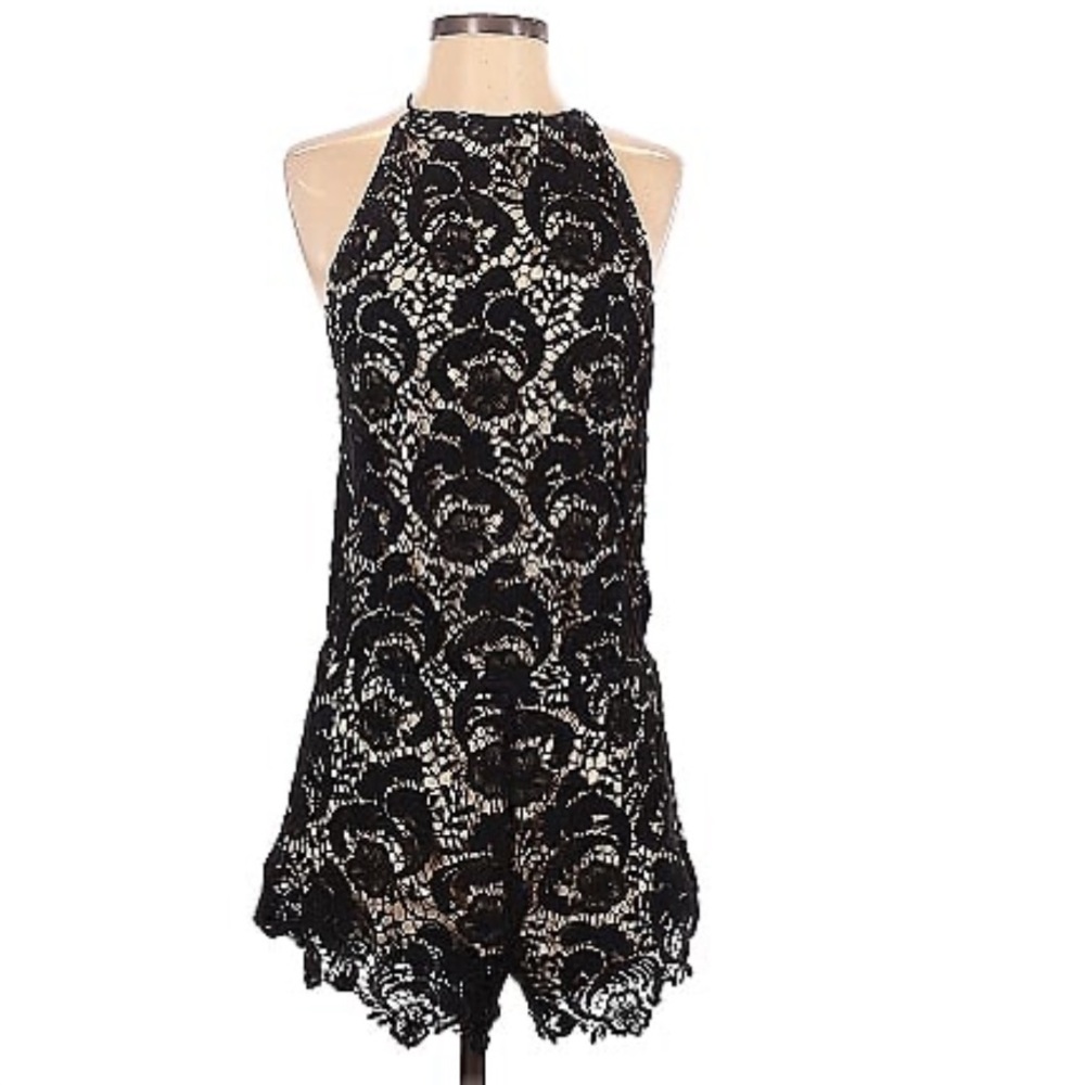 Winston white black lace romper